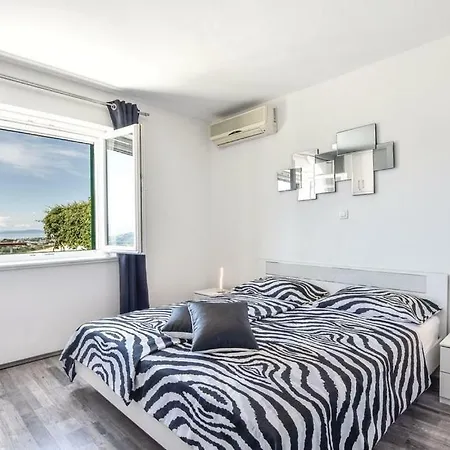 Matkovic - Split, Villa *