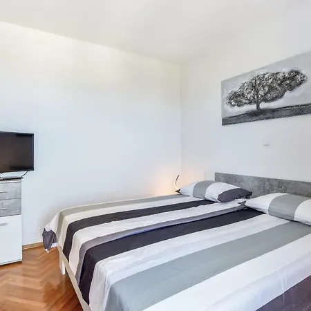 Matkovic - Split, Villa